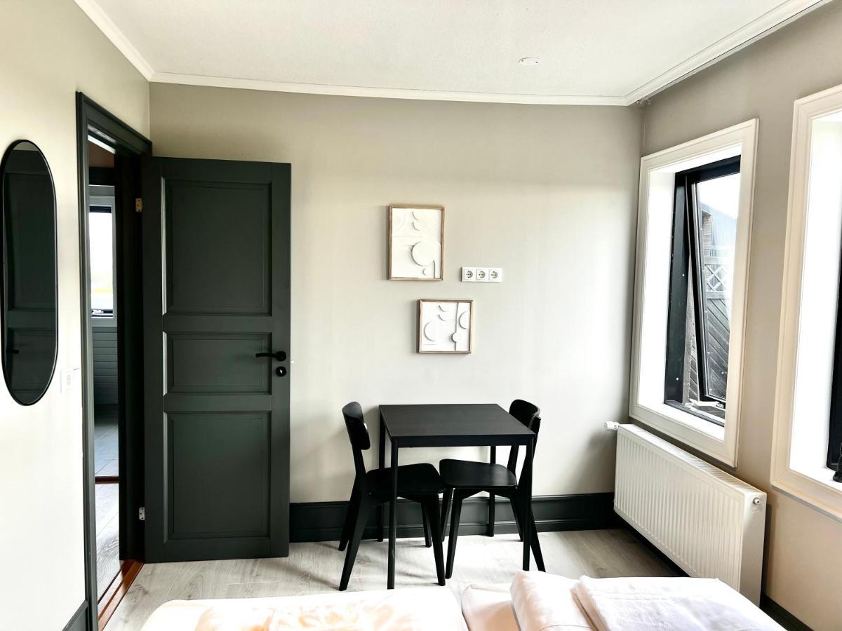 The Greyhouse ----- Apartment Bjarnanes Bagian luar foto
